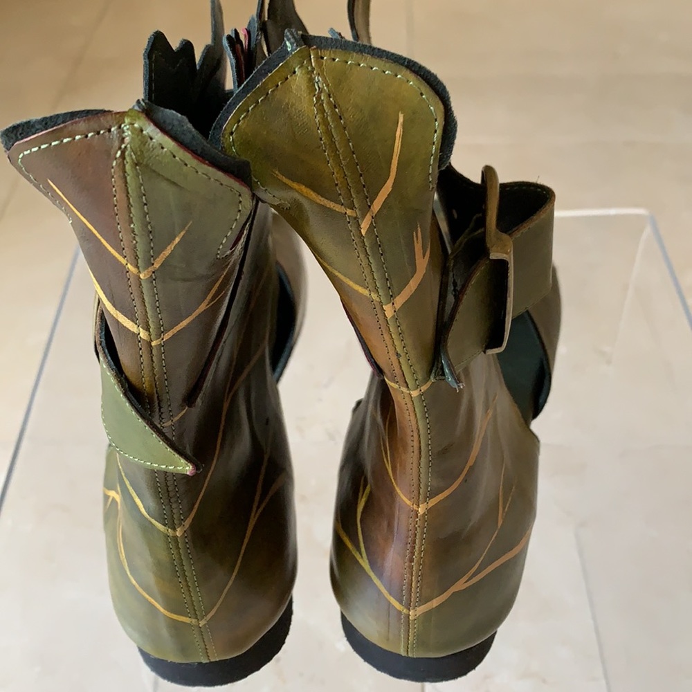Leaf Booties New - Picture 5 of 8